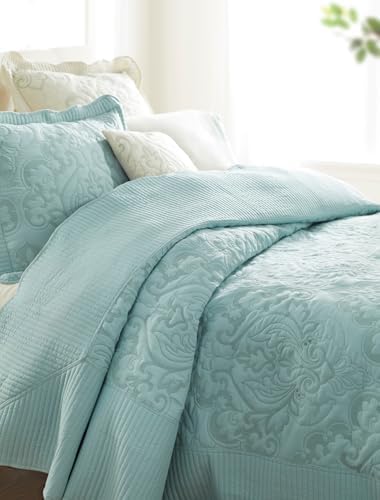 BrylaneHome Ultra Soft Damask Bedspread - Queen Ivory