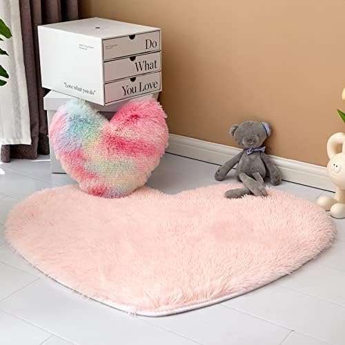 MOOWOO Fluffy Heart Pillow Rainbow Faux Fur Throw Decor 40x40cm