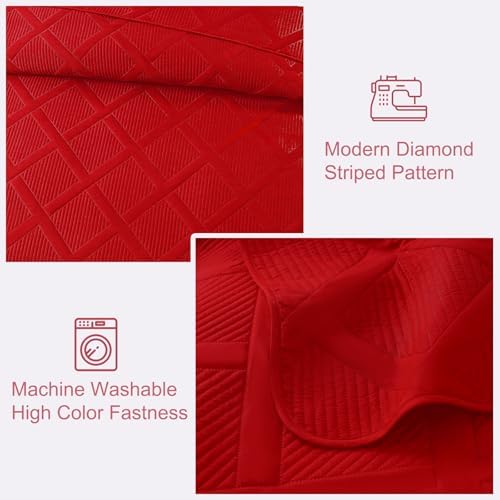 Exclusivo Mezcla King Size Quilt Set with Modern Striped Pattern
