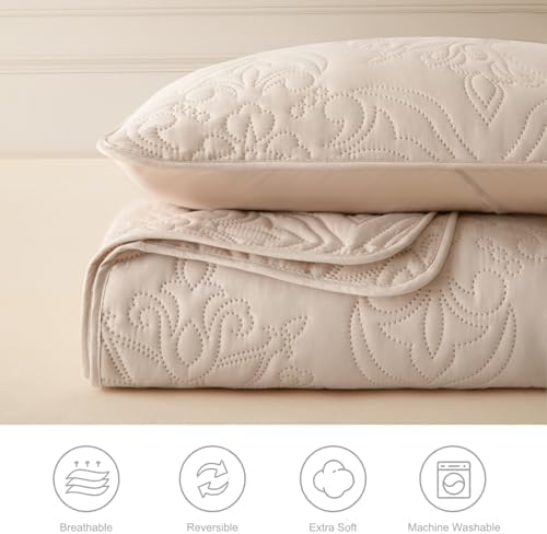 Whale Flotilla Soft Queen Quilt Bedding Set All Seasons