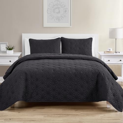 VCNY Home Full Queen Quilt Set with Shams - Kaleidoscope Grey