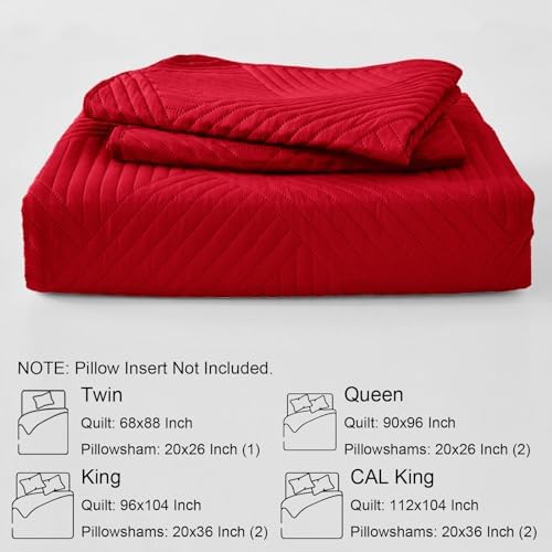 Whale Flotilla King Quilt Set Red 96x104 Inches