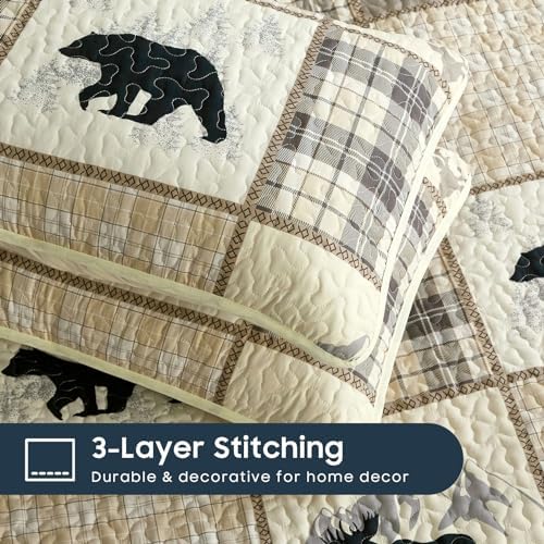 Wake In Cloud Rustic Quilt Set with Wildlife Pattern