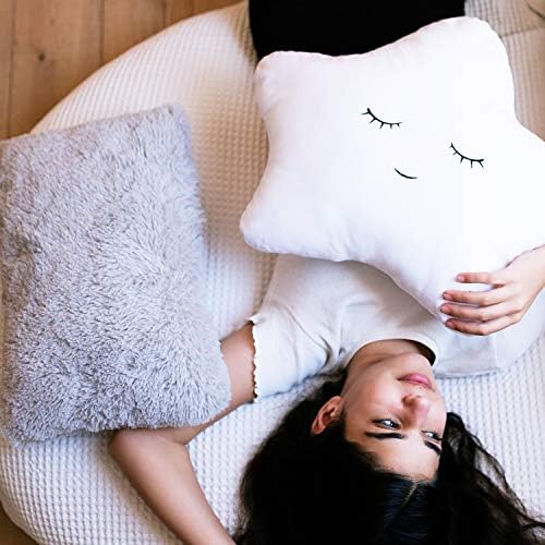 Perfectto Design Set of 2 Star Furry Throw Pillows for Kids Room