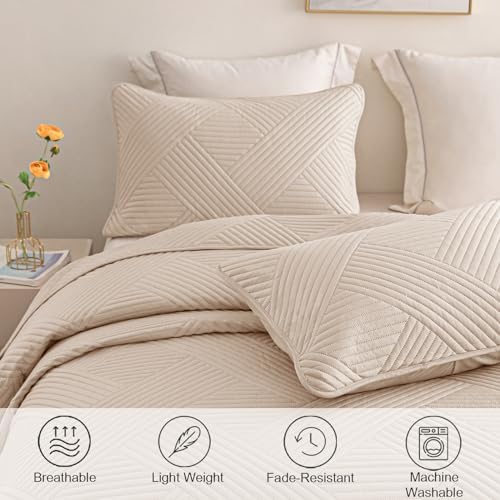 Whale Flotilla Twin Quilt Set Soft Lightweight Bed Cover with Embossed Pattern