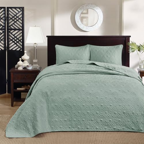 Madison Park Quebec Reversible Bedspread Set - Seafoam Damask