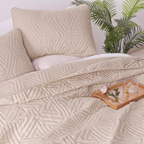 Whale Flotilla Soft Reversible Quilt Set
