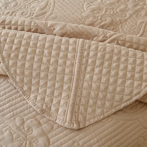 EVENHUG Quilt King Size Bedding Set with Pillow Shams