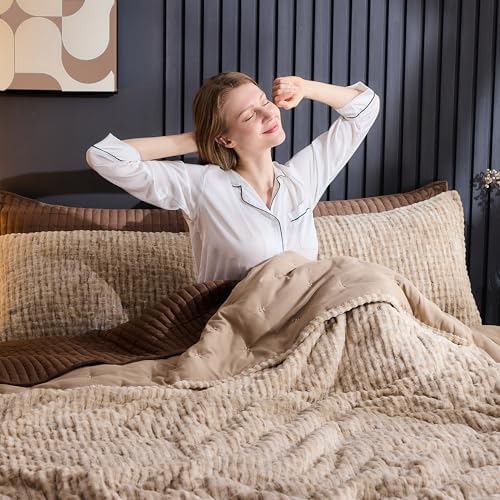Wonderful Velvet Quilt Queen Set Fluffy Faux Fur Comforter with Shams
