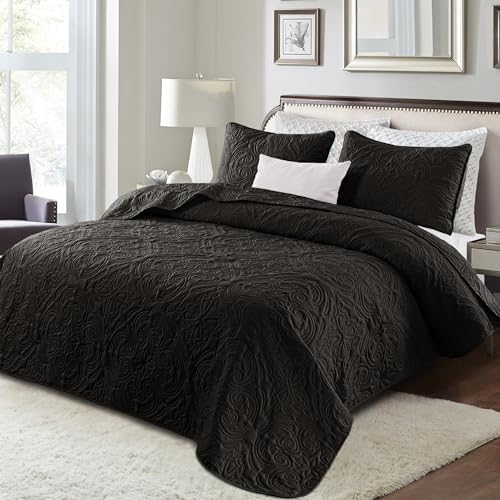 Exclusivo Mezcla King Size Quilt Set with Pillow Shams