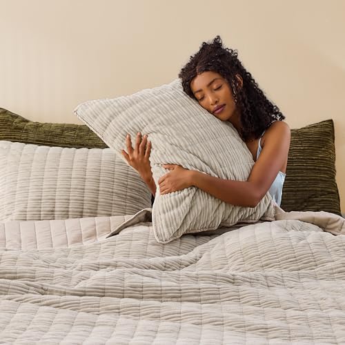 Wonderful Luxury Velvet Quilt - Striped Channel Stitch Queen Size