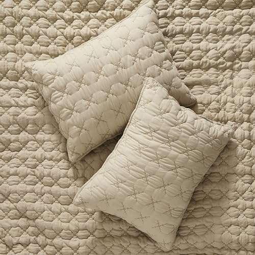 HomeSerene Beige King Quilt Set with 2 Shams