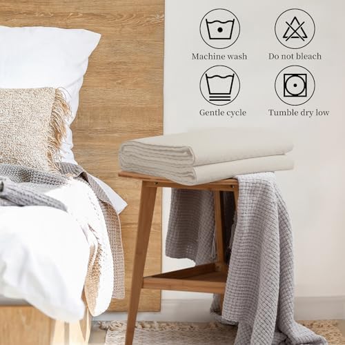 HollyHOME Luxury Checkered Super Soft Bedspread