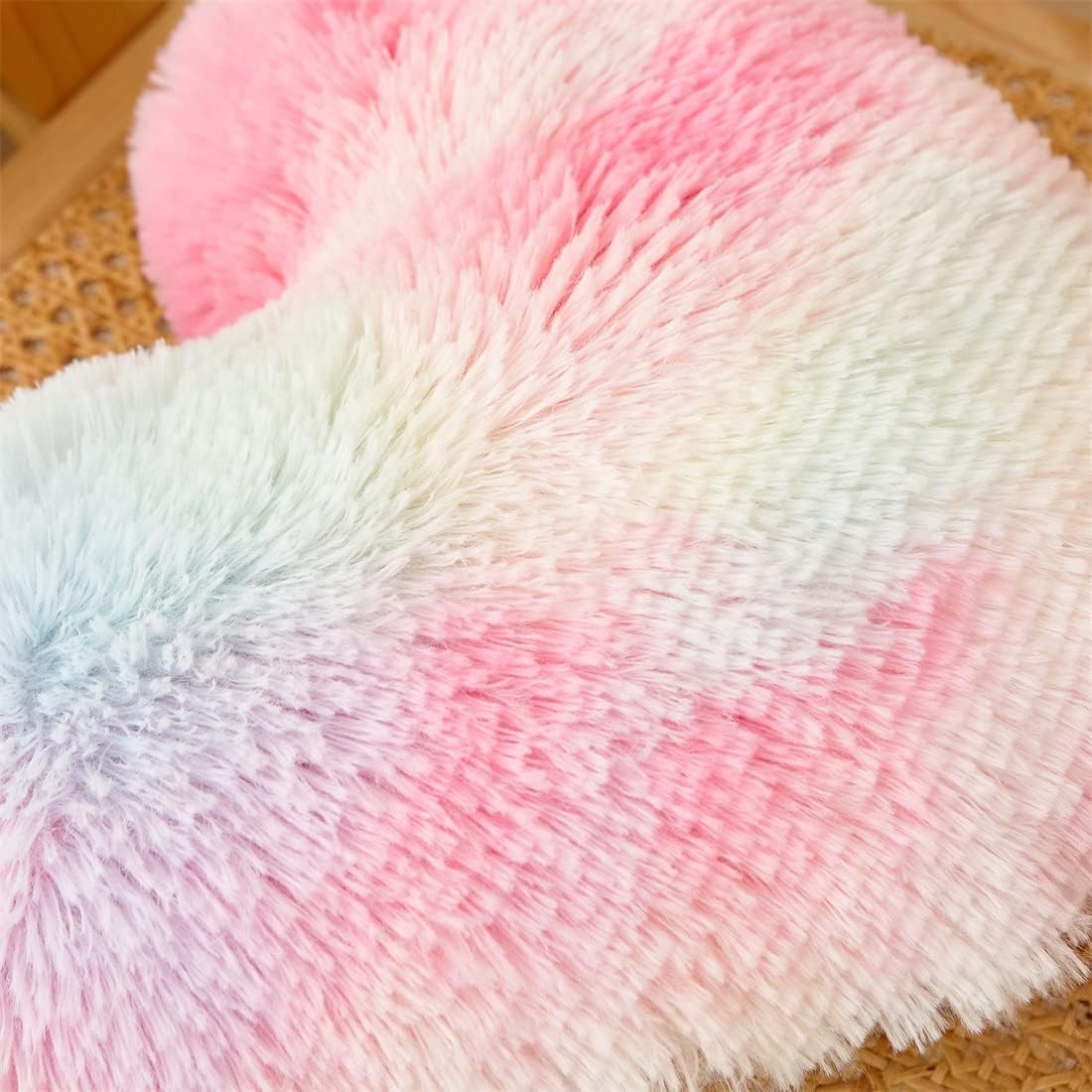 MOOWOO Fluffy Heart Pillow Rainbow Faux Fur Throw Decor 40x40cm