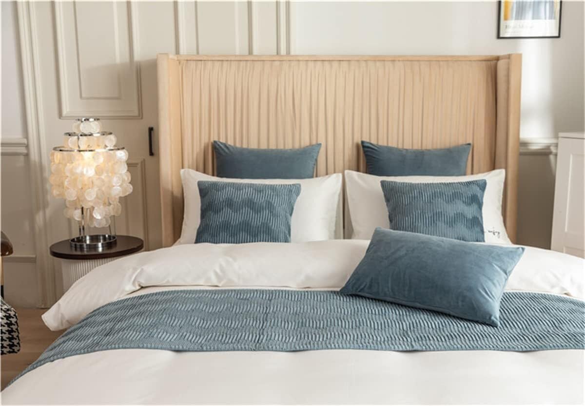 TopLacker Blue King Bed Runner and 2 Pillowcase Set 1