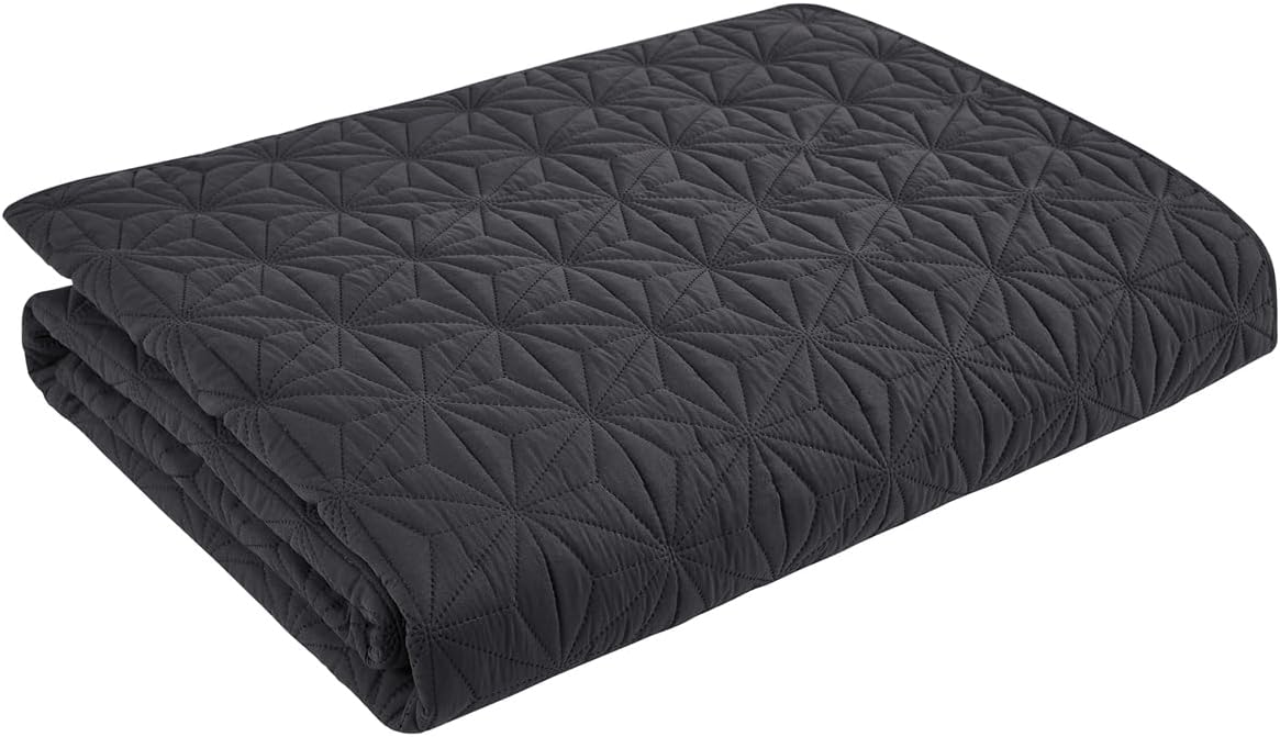 VCNY Home Full Queen Quilt Set with Shams - Kaleidoscope Grey