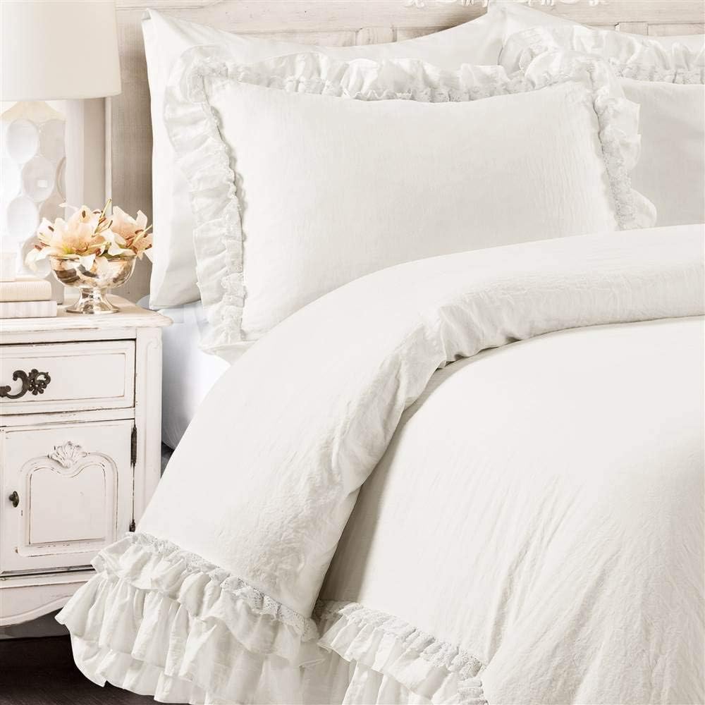 Lush Decor - Ella White Comforter Set with Shams