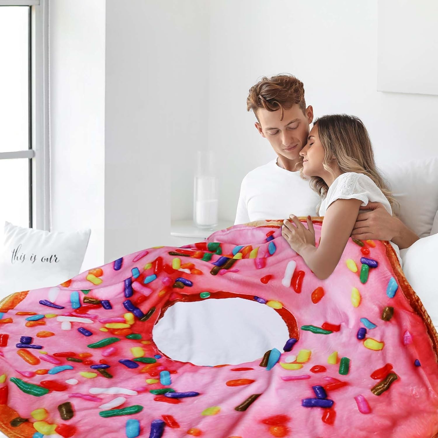 Bnuitland Pink Donut Throw Blanket 300 GSM Flannel