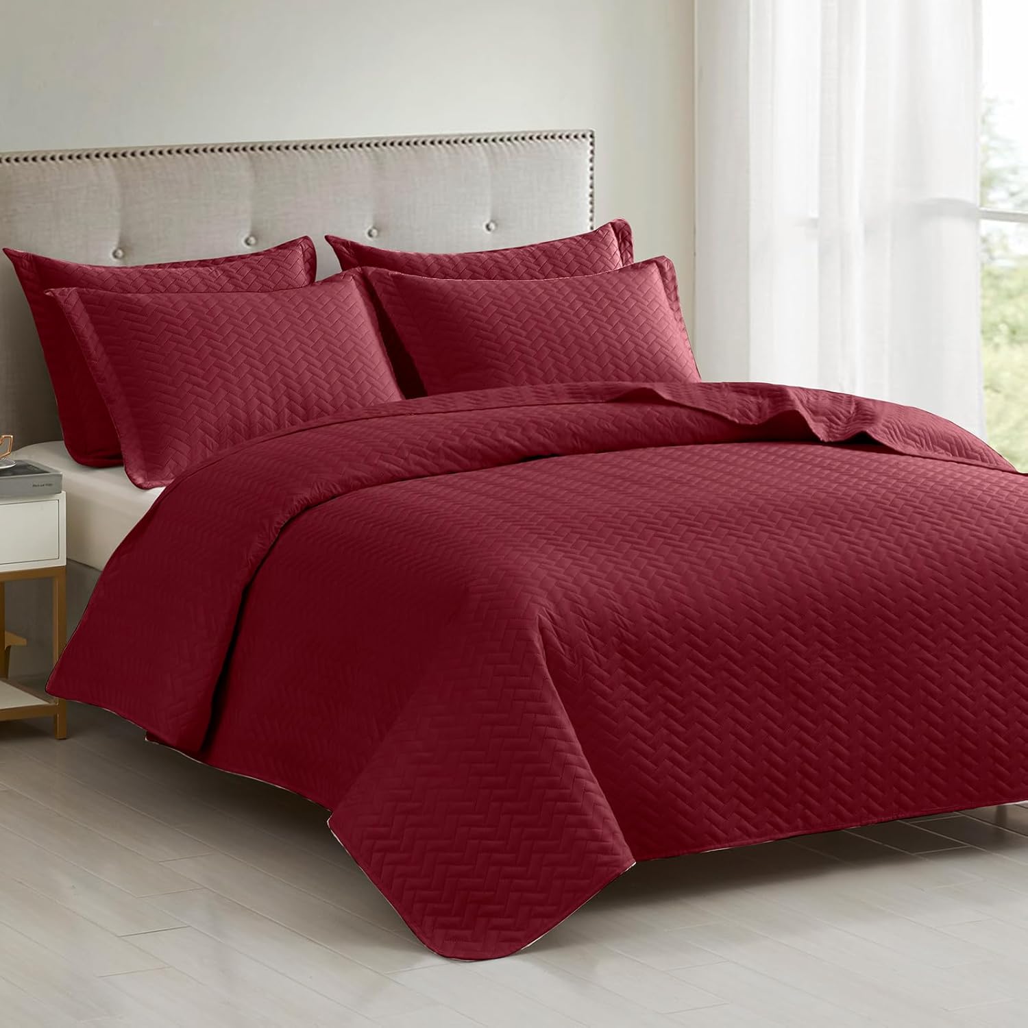 MapleStone Oversized King Quilt Set - 3 Piece