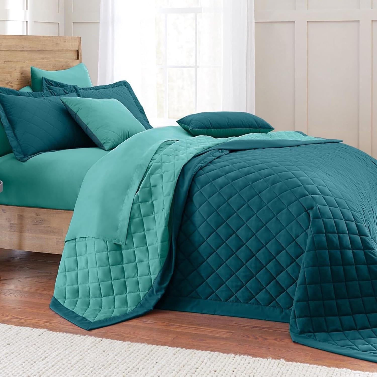 BrylaneHome Bedspread Queen Green Chocolate