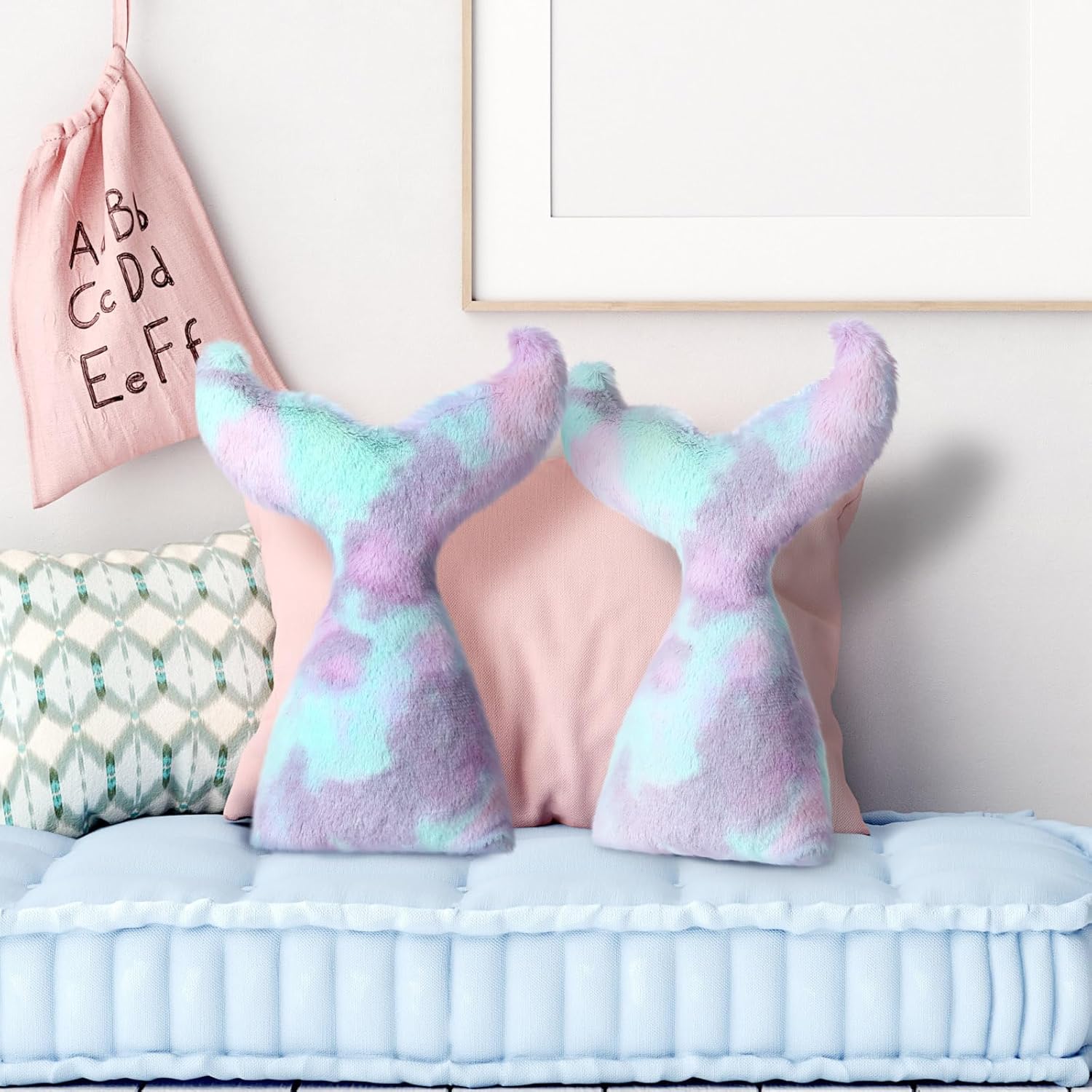 Bencailor Mermaid Tail Throw Pillow Set 1