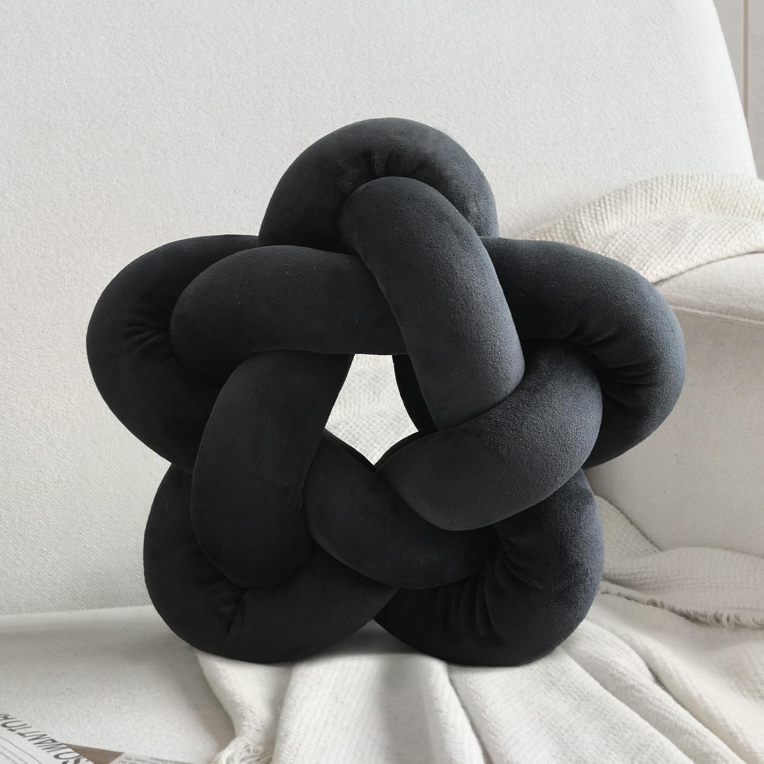 Wadser Knotted Star Throw Pillow Soft Plush Decor
