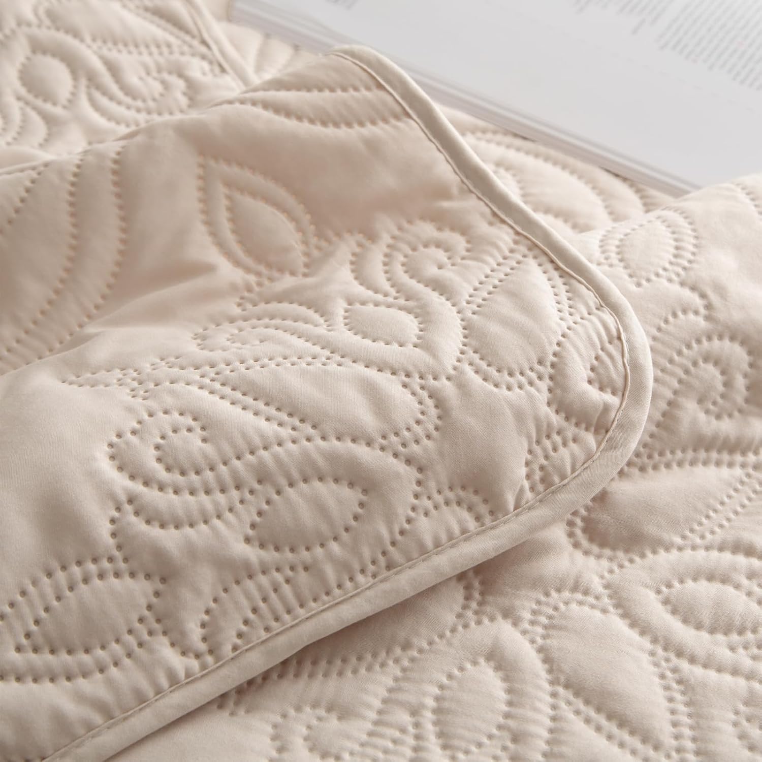 Whale Flotilla Soft Queen Quilt Bedding Set All Seasons