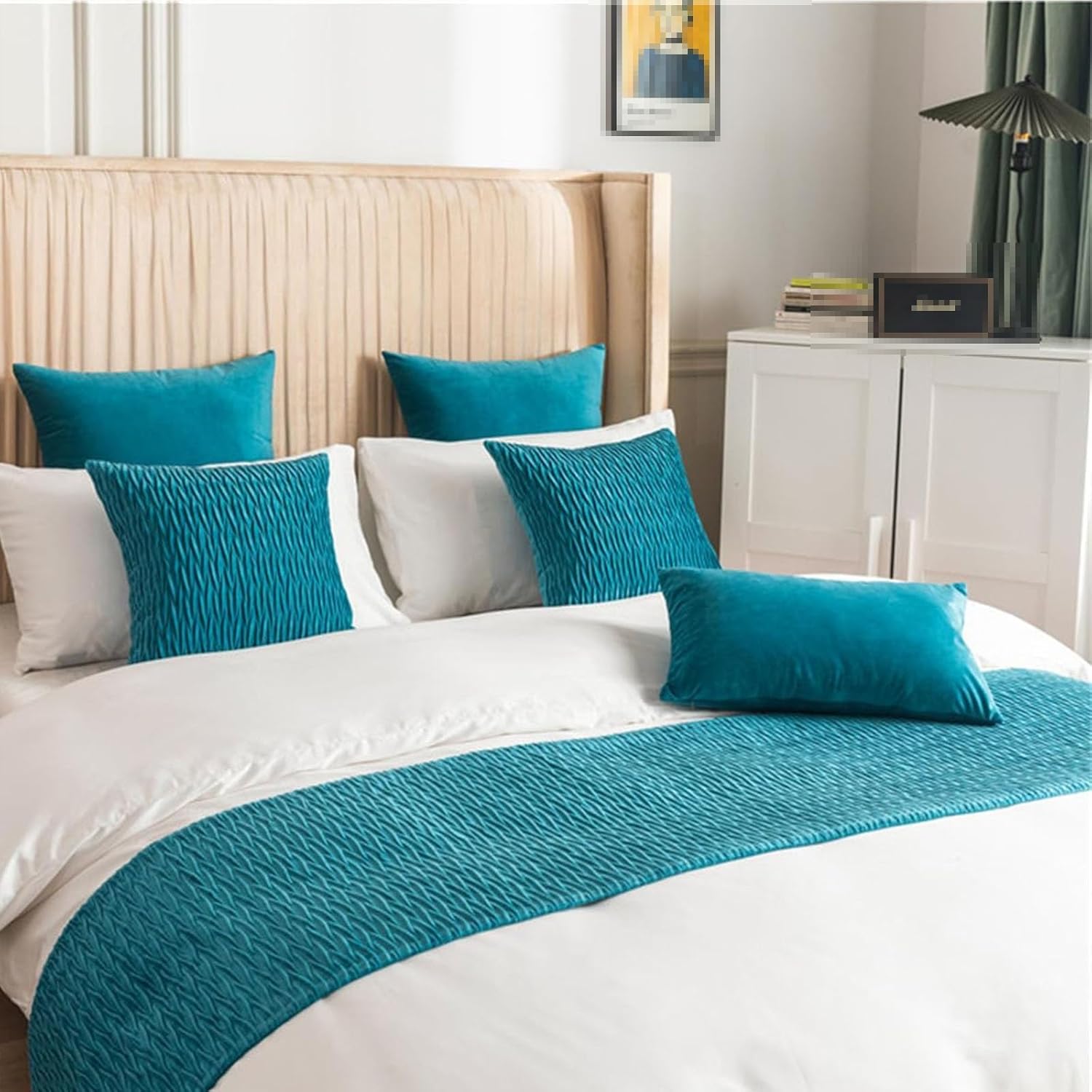 Sky Blue Bed Runner with 2 Pillowcases 30x50cm