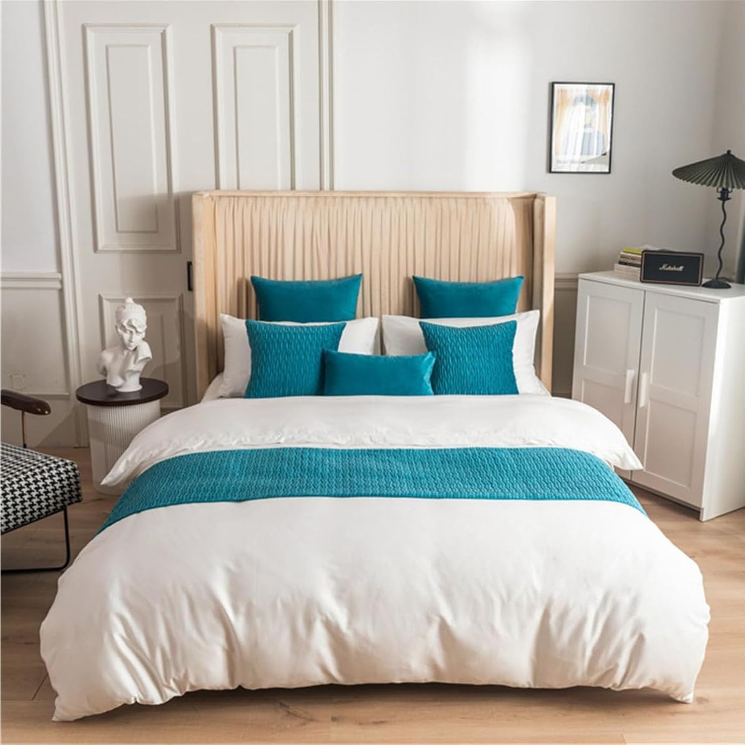 Sky Blue Bed Runner with 2 Pillowcases 30x50cm