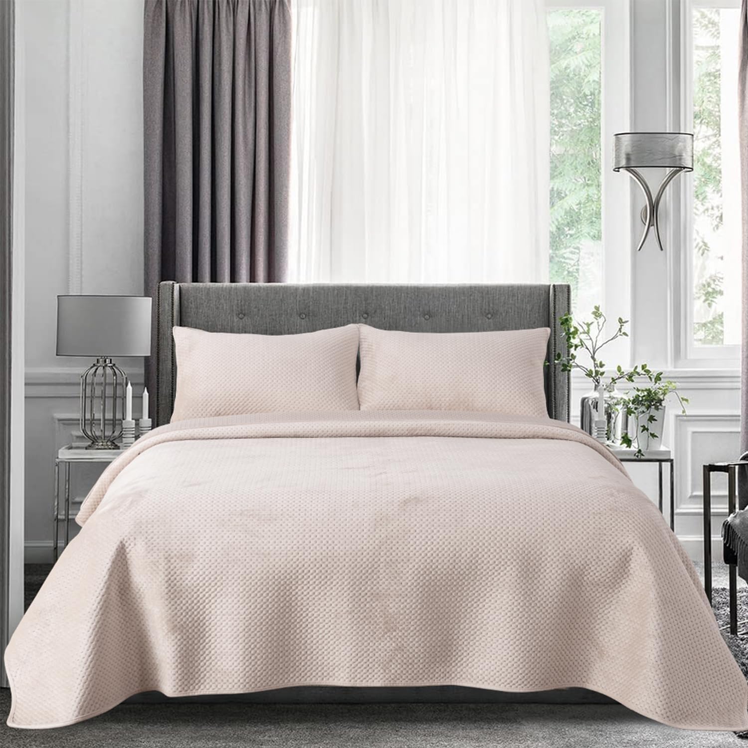 KASENTEX Plush Poly-Velvet Quilt Set with Shams - Queen Size