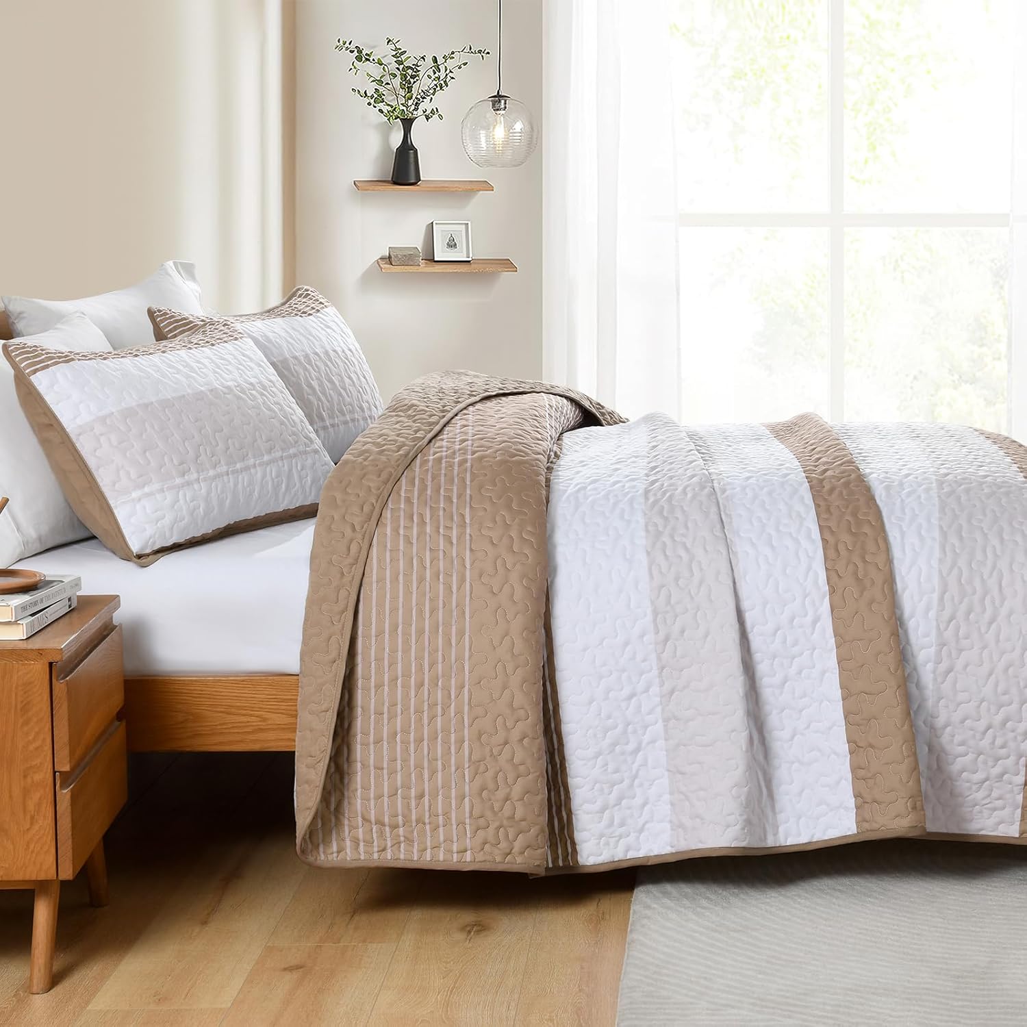 Dinjoy Boho Taupe Quilt Set Queen Size 3 Pieces