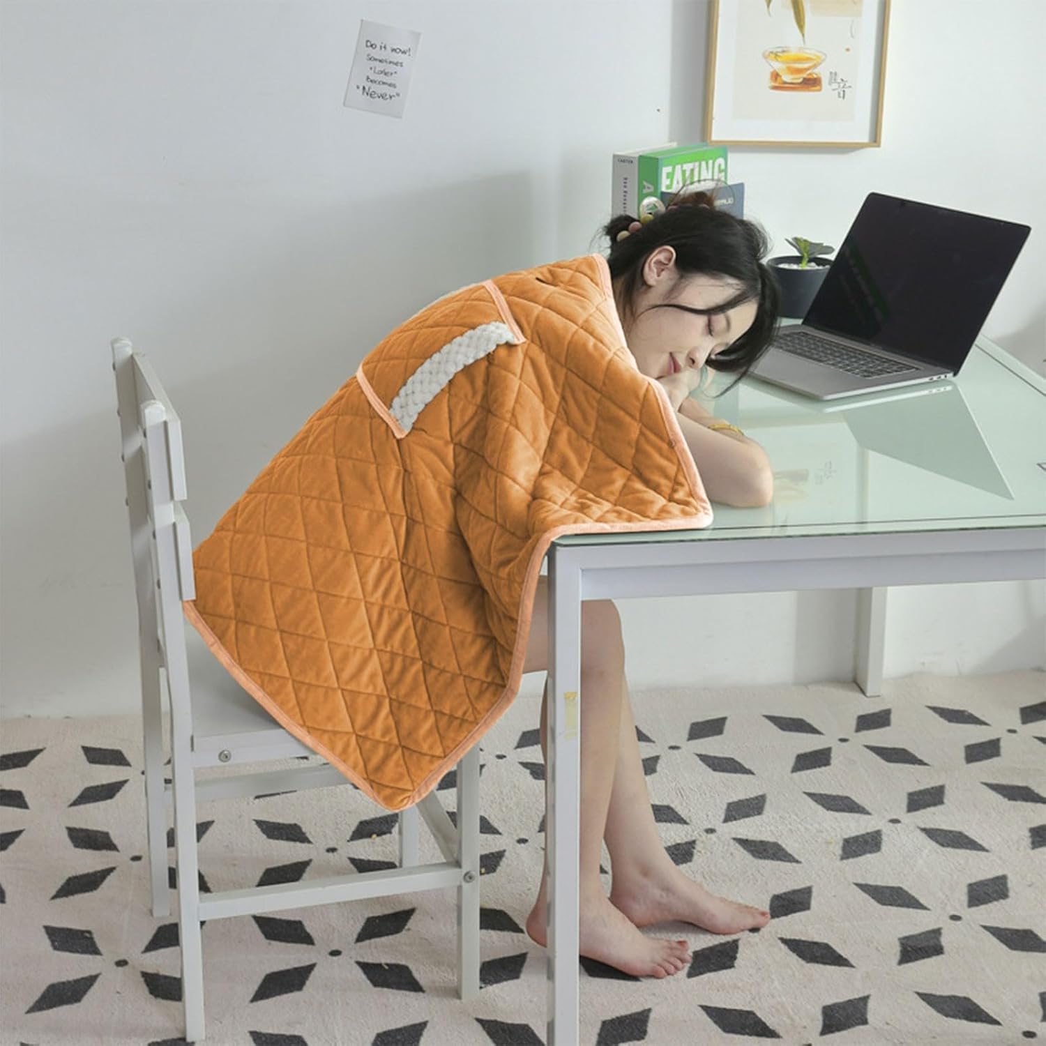 Soft Flannel Heated Throw Blanket - Portable Rechargeable Electric Blanket for Winter