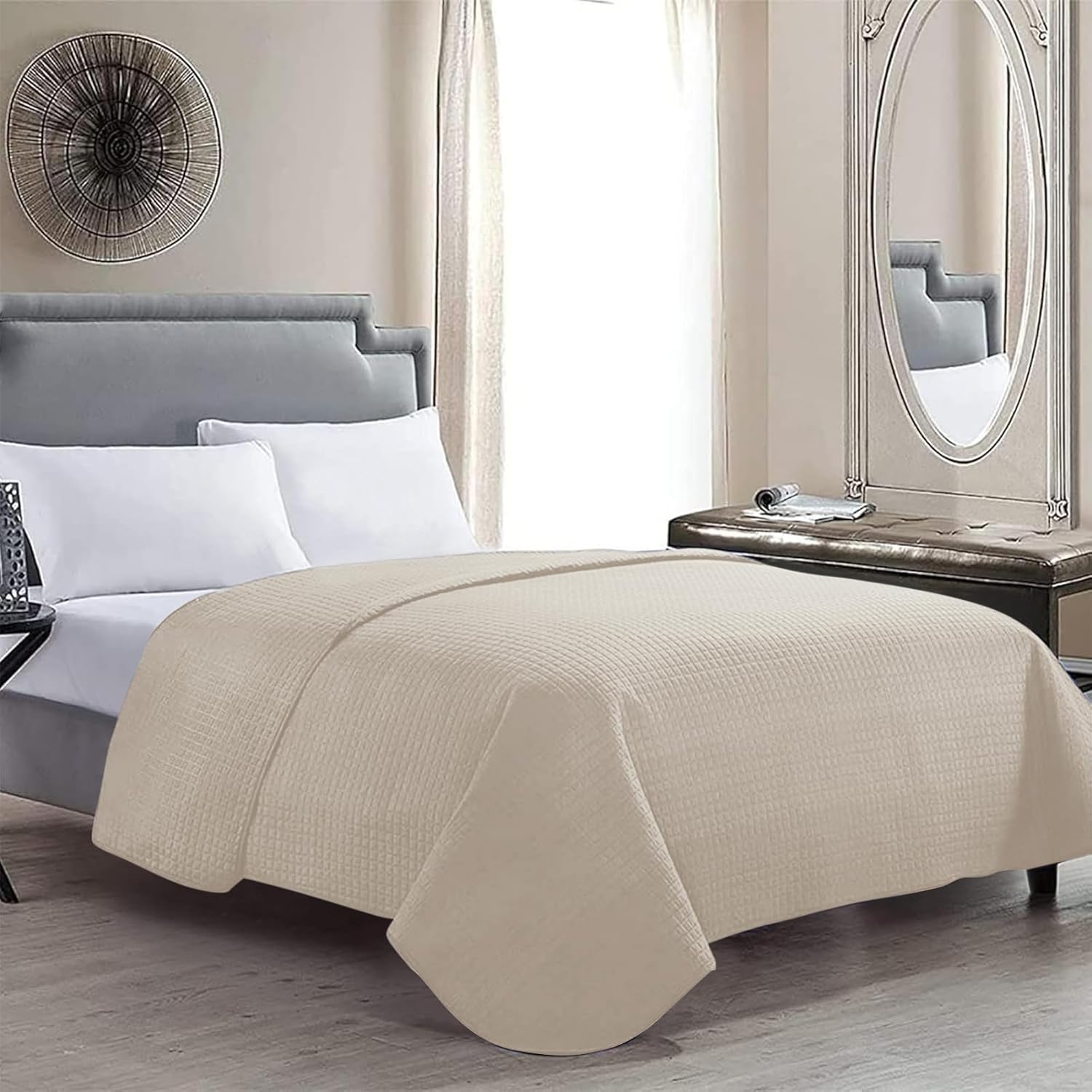 HollyHOME Luxury Checkered Super Soft Bedspread