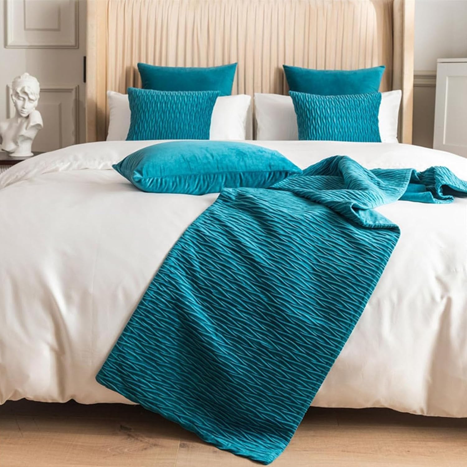 Sky Blue Bed Runner with 2 Pillowcases 30x50cm