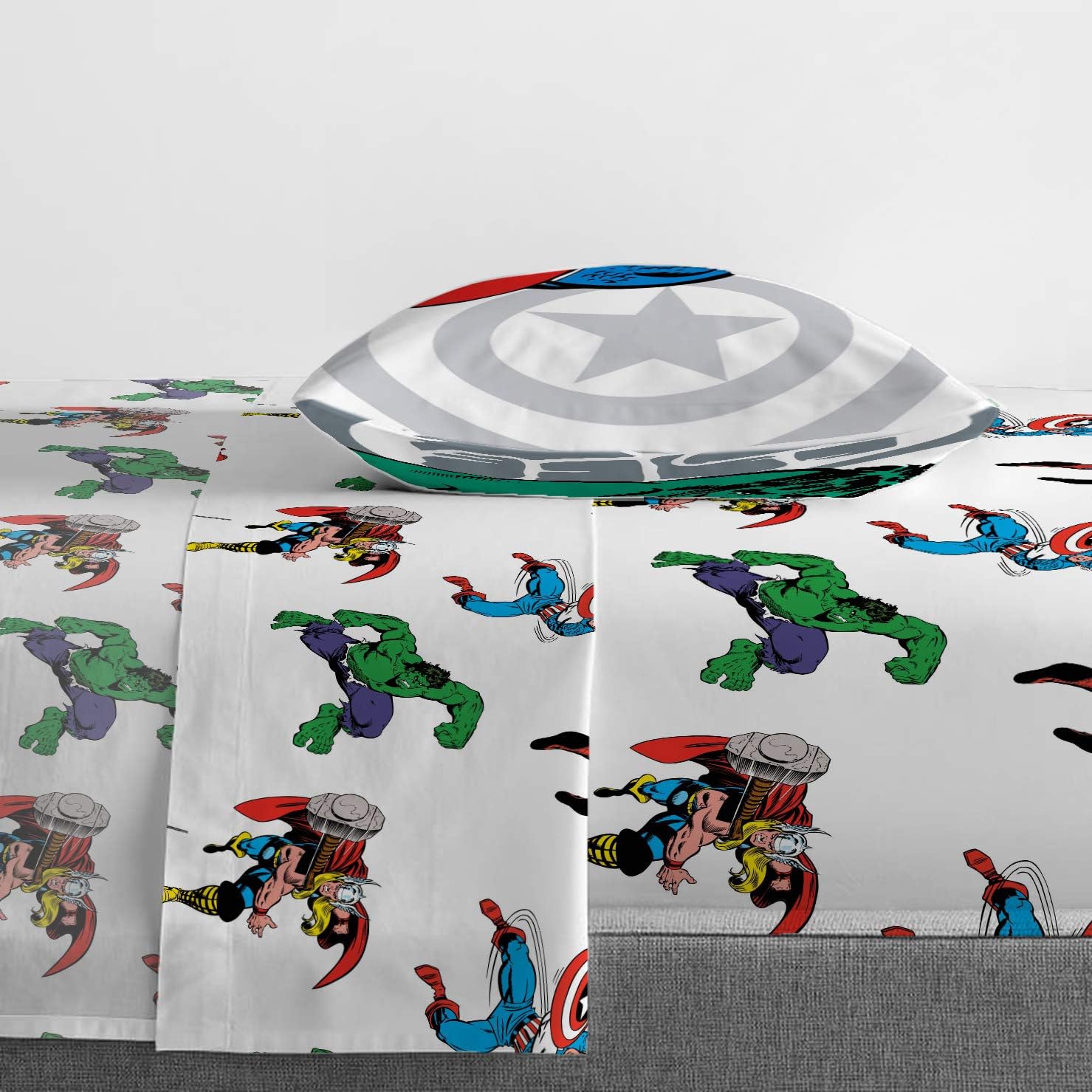 Jay Franco Marvel Avengers Twin Sheet Set - 3 Piece Super Soft and Cozy