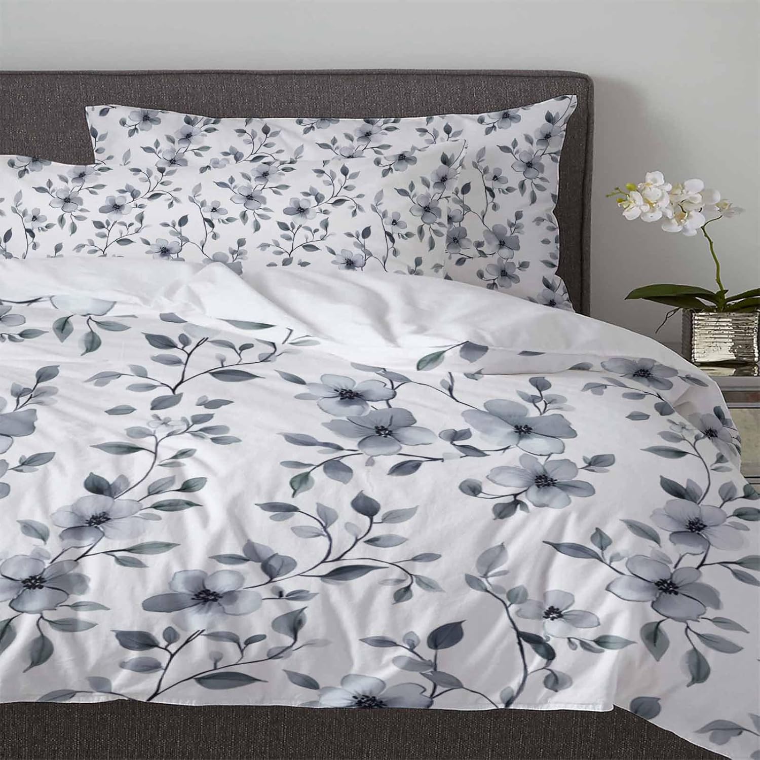 Boanket 3-Piece Queen Size Duvet Cover Set with Zipper
