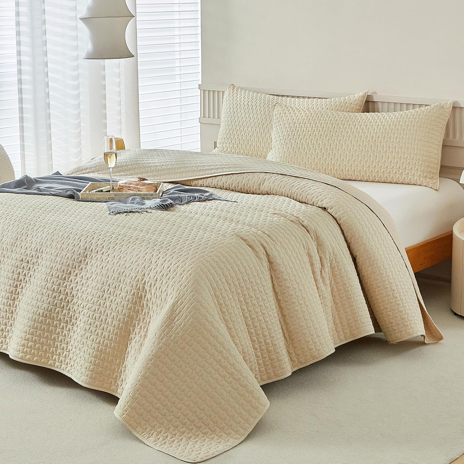 WARMDERN Beige King Quilt Set Cooling Summer Quilt for Hot Sleepers