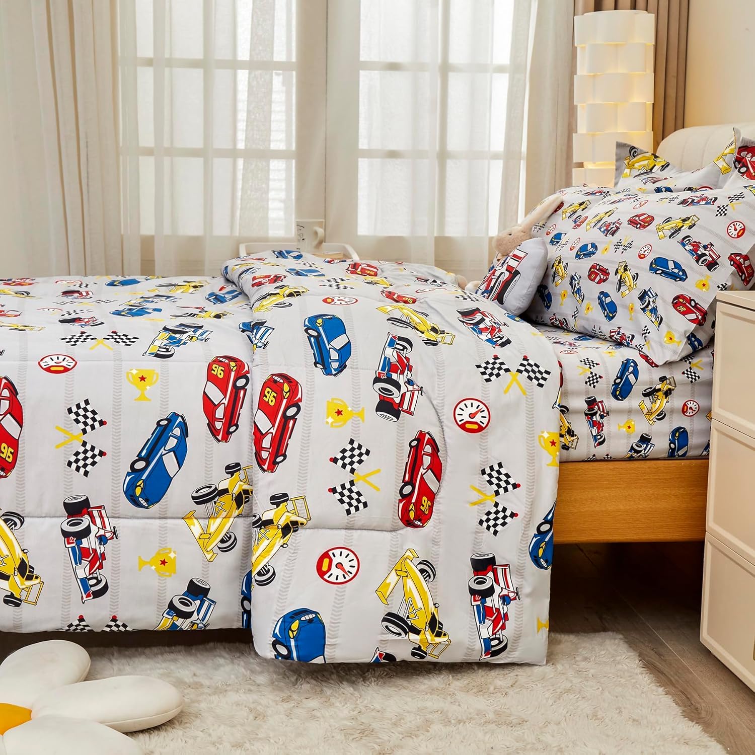 Mooreeke Twin Comforter Set for Boys Kids Racing Car Bedding