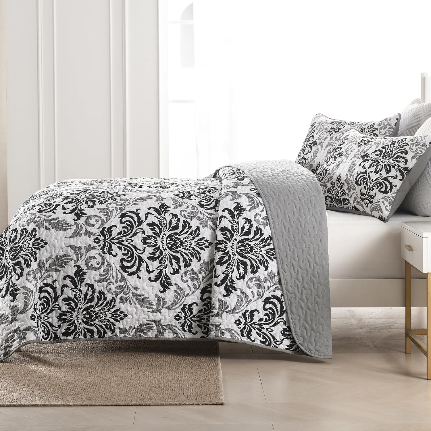 Drucon Black Quilt Set Queen Size 3 Pieces Boho Damask