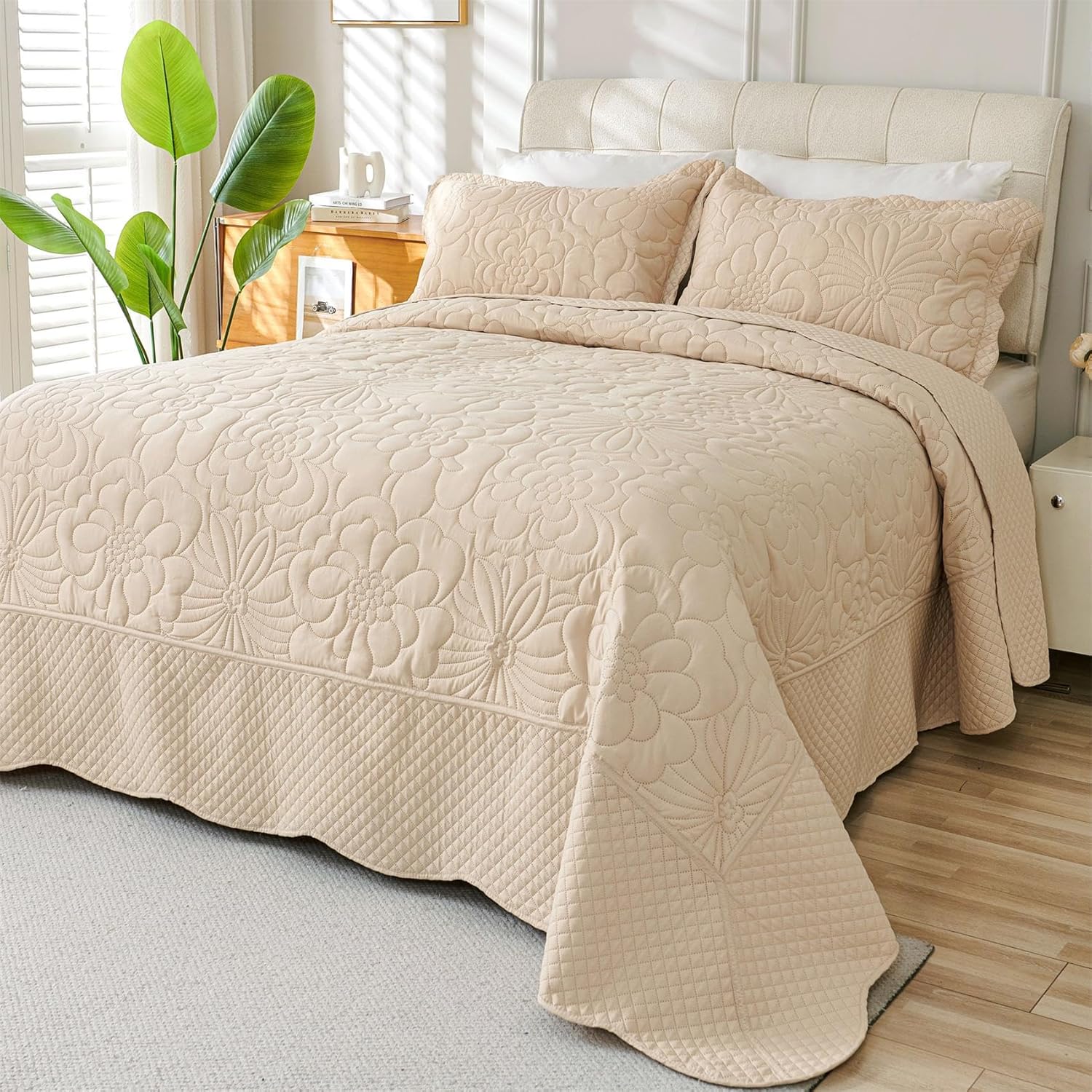 Cmfshape Oversized King Quilt Set 3 PCS - Floral Beige