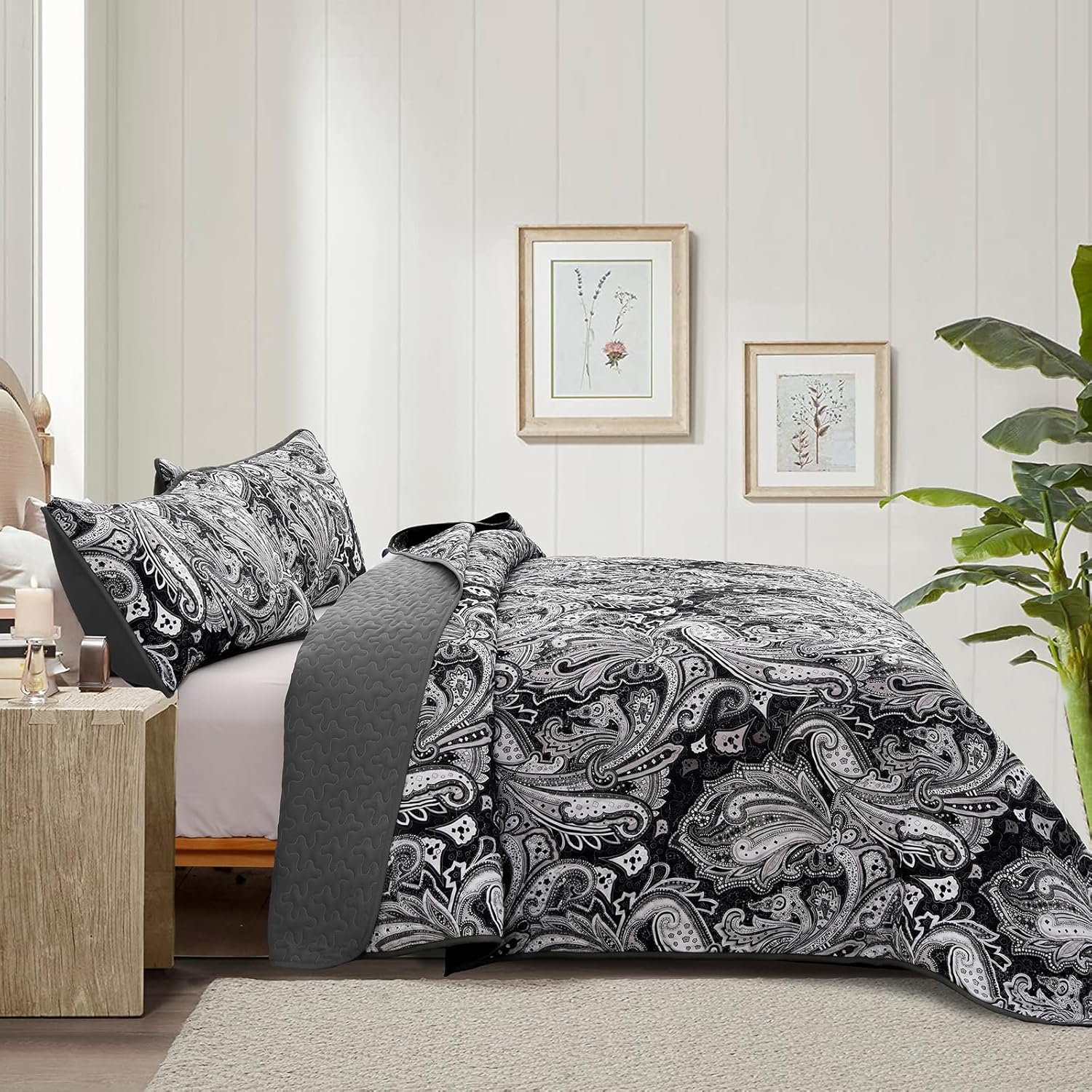 DJY Black Paisley Quilt Set 3 Piece Full Size 1