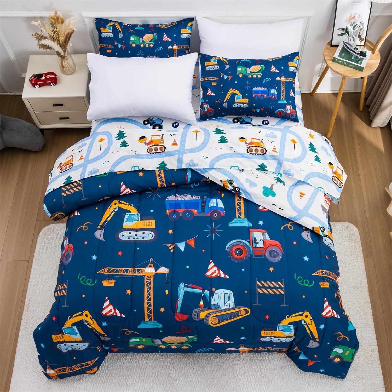 Holawakaka Boys Cartoon Truck Comforter Set