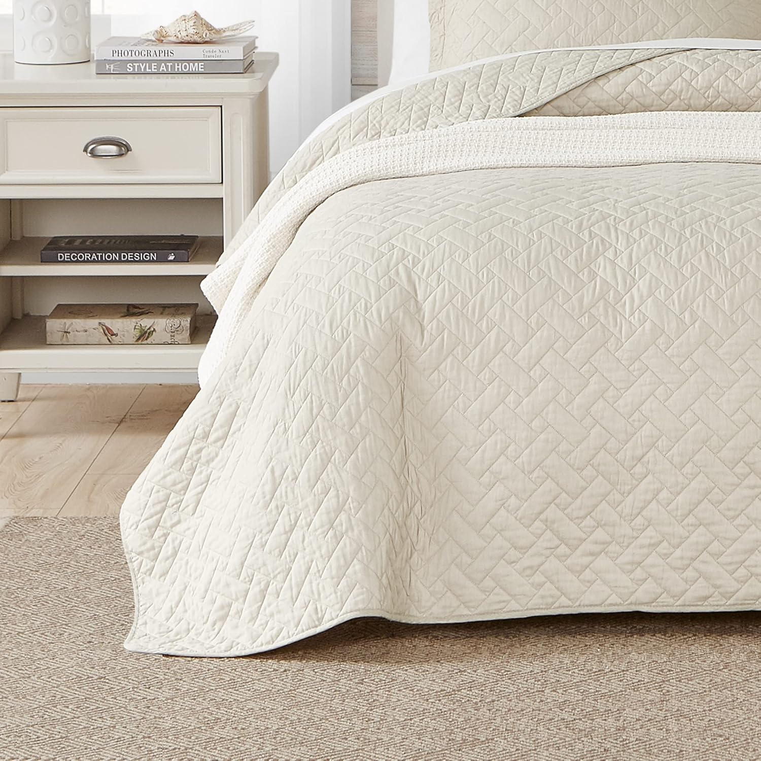 Tommy Bahama Queen Quilt Set Chevron Dune 1