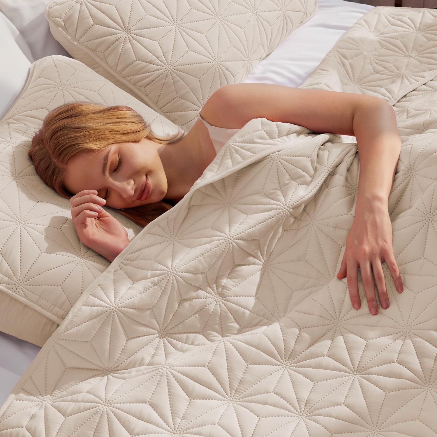 Whale Flotilla Twin Quilt Bedding Set with Geometric Star Pattern