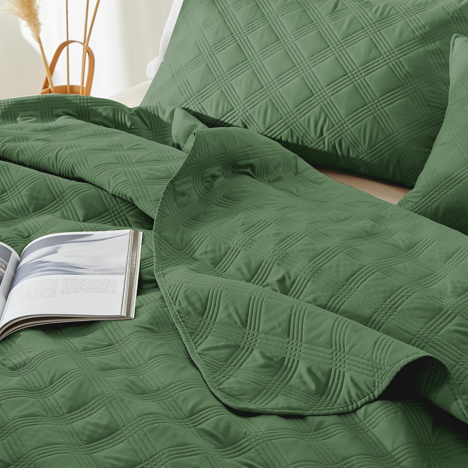 Inron Quilt Set Queen Size Olive Green Microfiber Ultrasonic Full Bedspreads