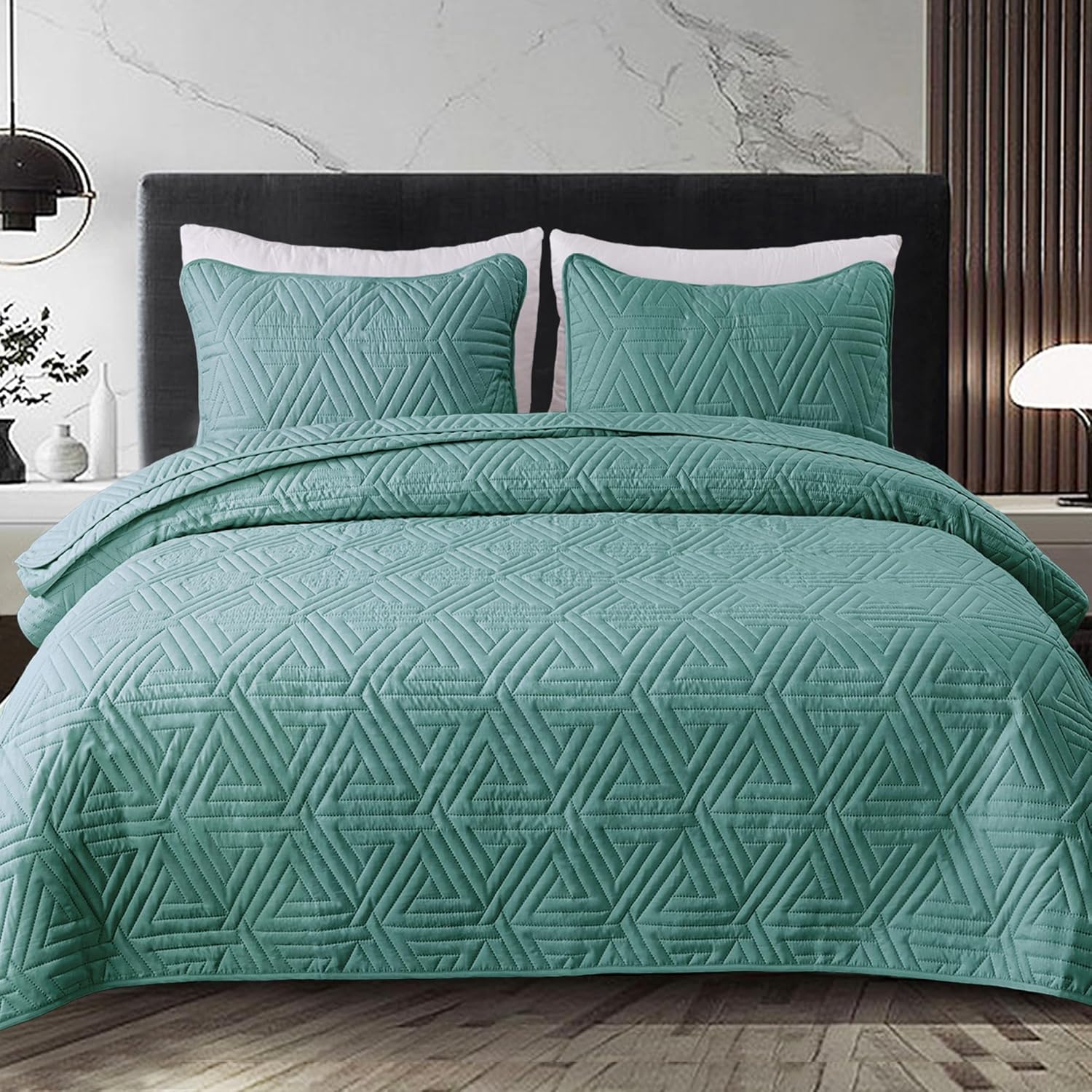 Whale Flotilla Turquoise Green Queen Quilt Set
