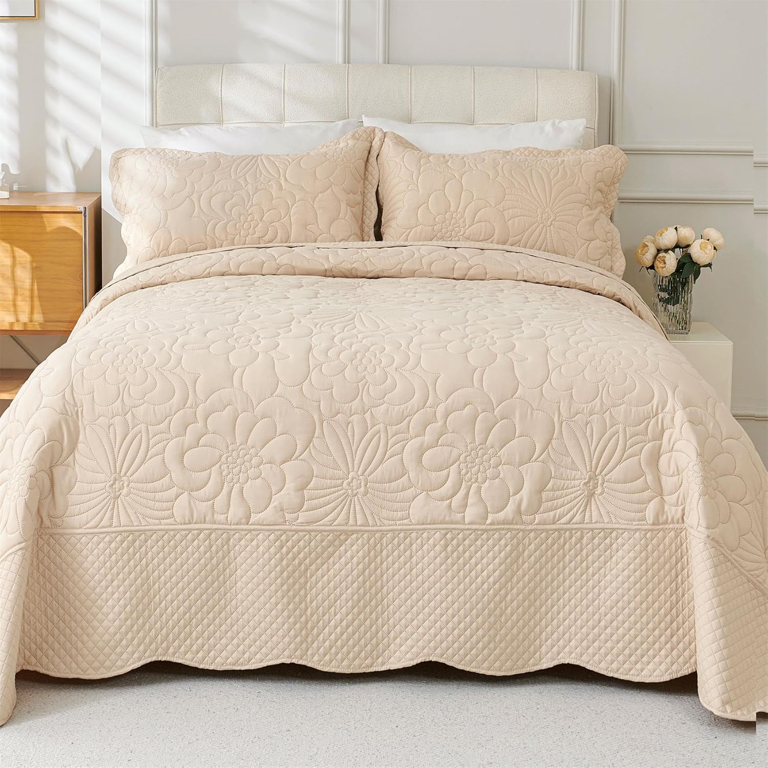 Cmfshape Oversized King Quilt Set 3 PCS - Floral Beige