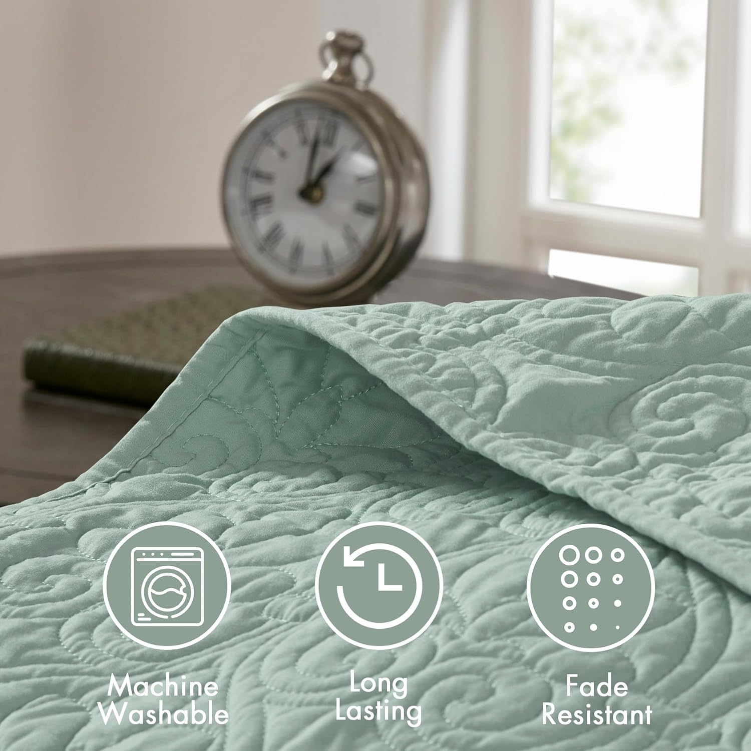 Madison Park Quebec Reversible Bedspread Set - Seafoam Damask