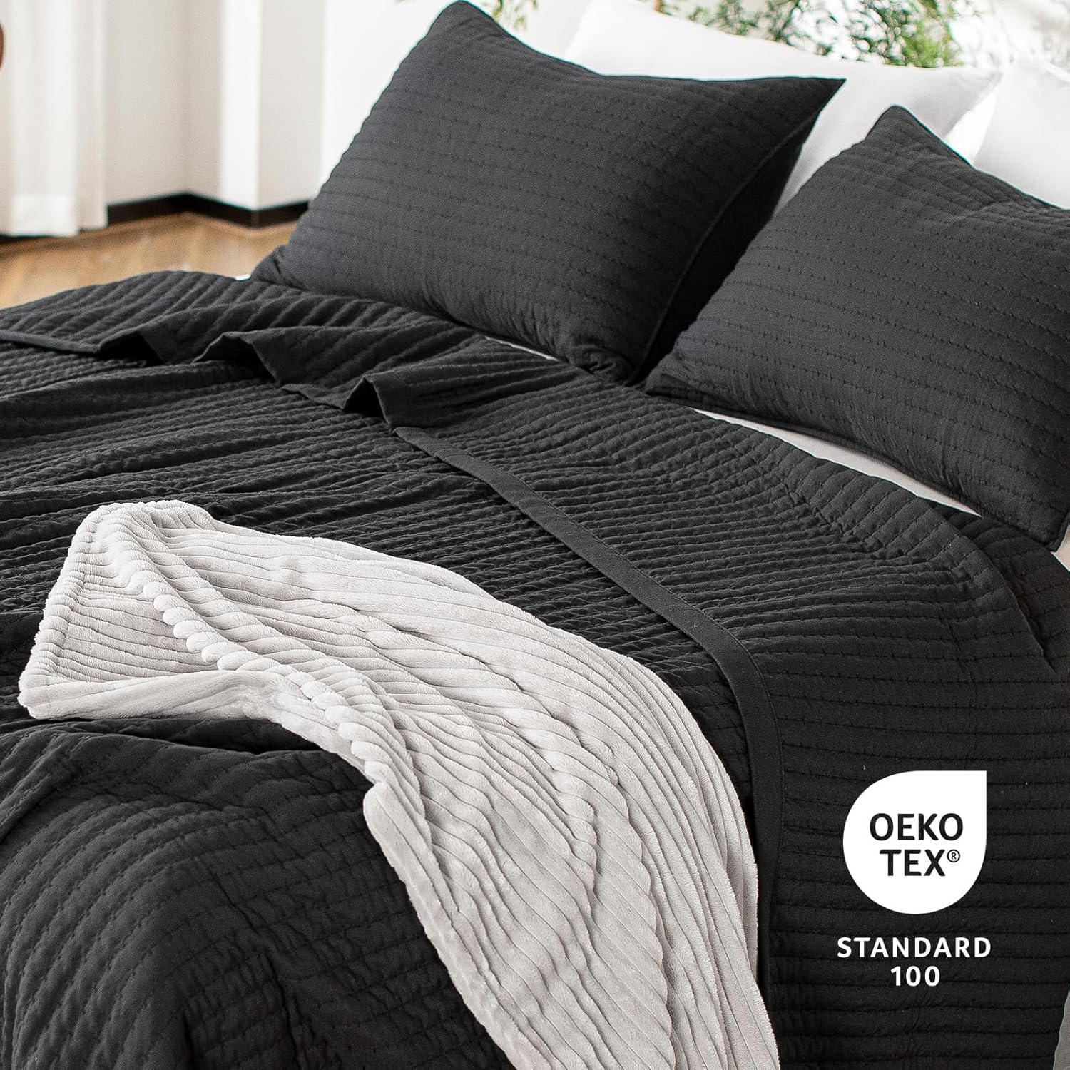 KASENTEX King Size Quilt Set - Stone Washed Black