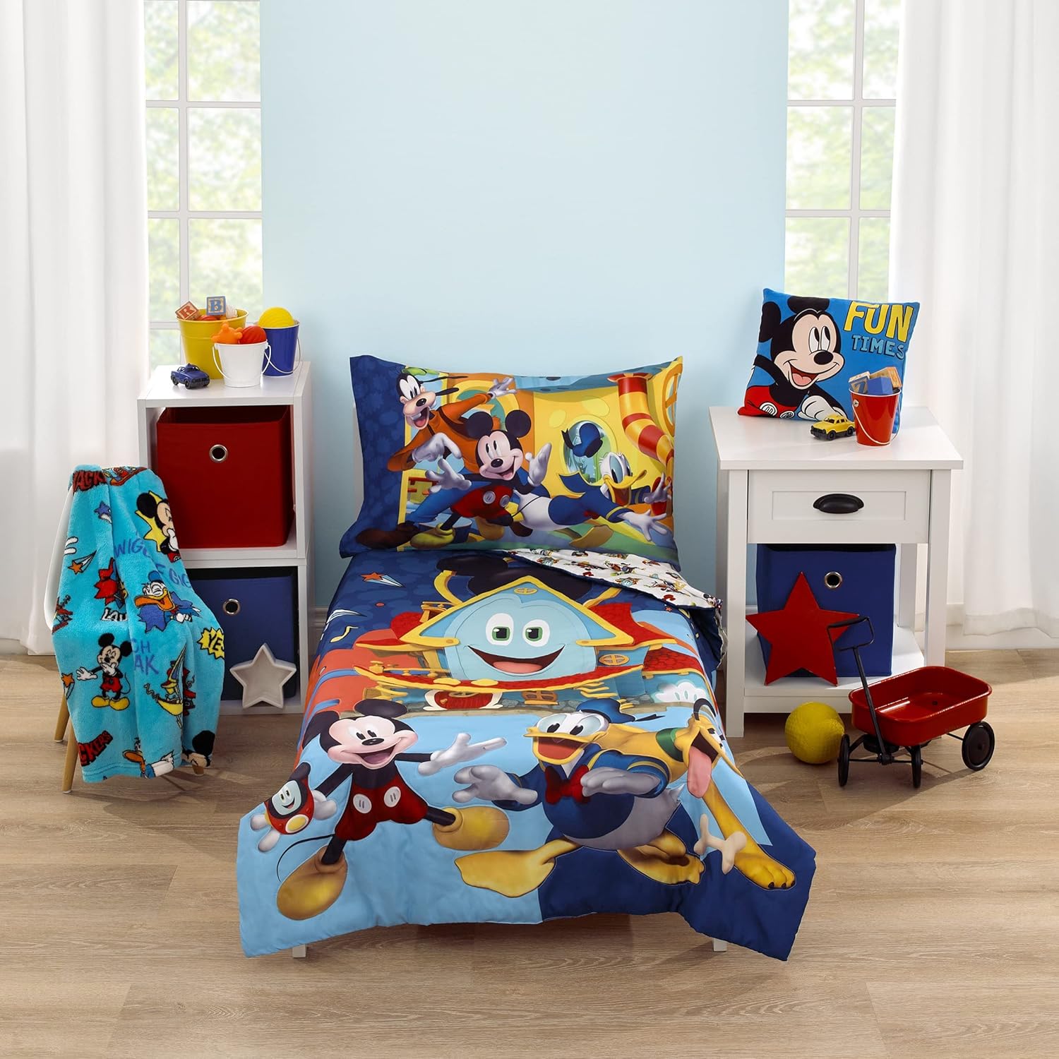 NoJo Disney Mickey Mouse Funhouse Sheet Set